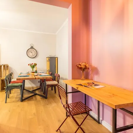 Apartment L'authentique - - Spacieux - Wifi - Parking Prox